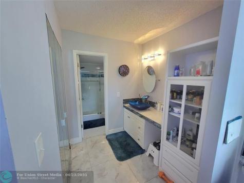 8260 SW 24th Street North Lauderdale FL 33068