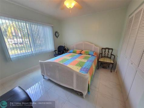 8260 SW 24th Street North Lauderdale FL 33068