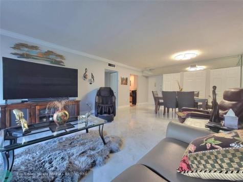 8260 SW 24th Street North Lauderdale FL 33068