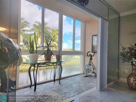 8260 SW 24th Street North Lauderdale FL 33068
