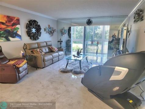 8260 SW 24th Street North Lauderdale FL 33068