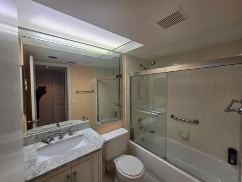 1100 SW 130th Avenue Pembroke Pines FL 33027