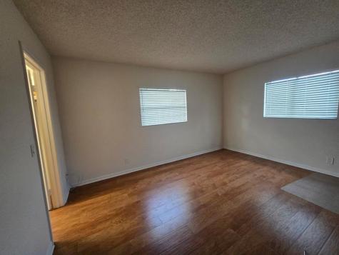 1100 SW 130th Avenue Pembroke Pines FL 33027