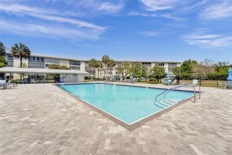 2505 Antigua Terrace Coconut Creek FL 33066