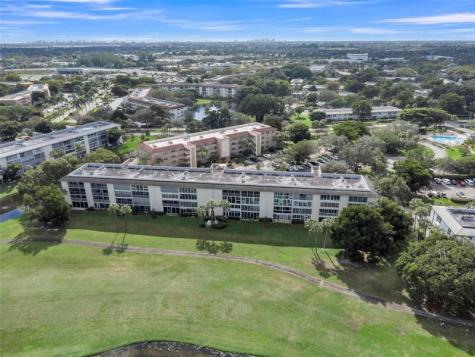 4402 Martinique Court Coconut Creek FL 33066
