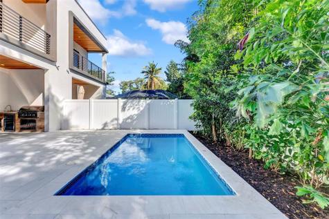812 SE 12th Street Fort Lauderdale FL 33316