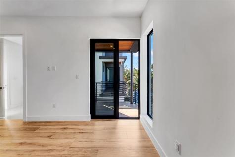 812 SE 12th Street Fort Lauderdale FL 33316