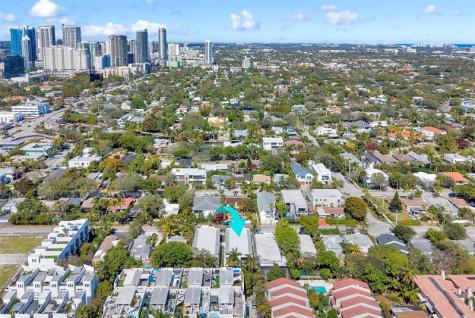 812 SE 12th Street Fort Lauderdale FL 33316