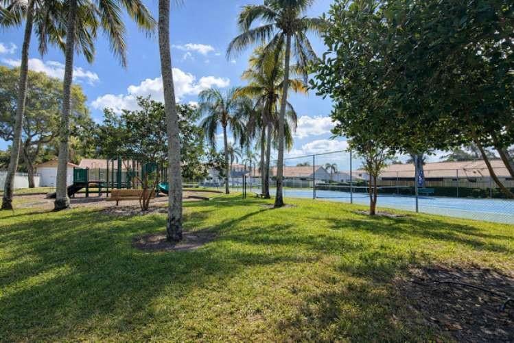 9912 61ST Way S Boynton Beach FL 33437