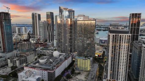 11 NE 6th Street Miami FL 33132