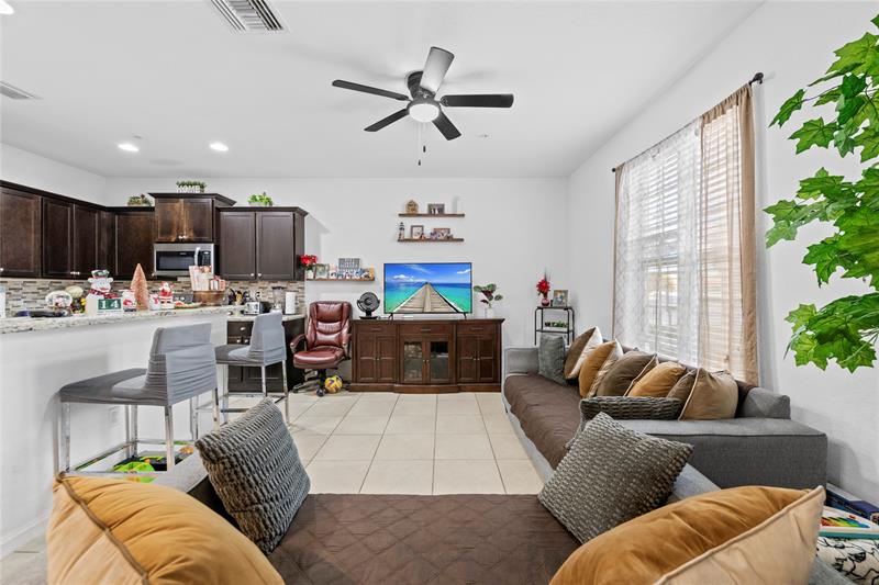 197 SW 6th Place Pompano Beach FL 33060