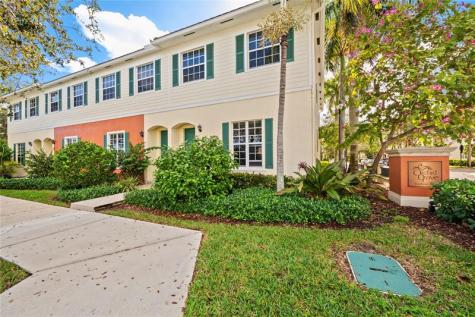 197 SW 6th Place Pompano Beach FL 33060
