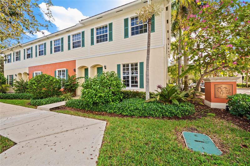 197 SW 6th Place Pompano Beach FL 33060