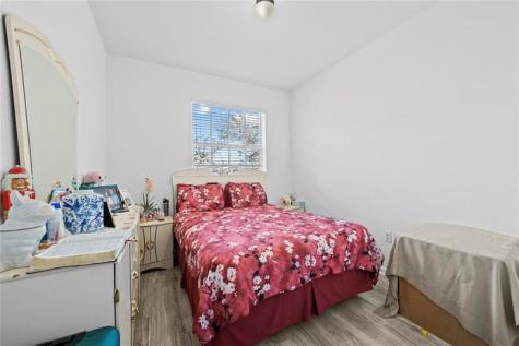 197 SW 6th Place Pompano Beach FL 33060