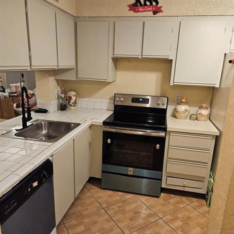 3007 N Oakland Forest Drive Oakland Park FL 33309