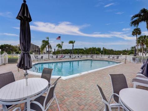 105 NE 19th Avenue Deerfield Beach FL 33441