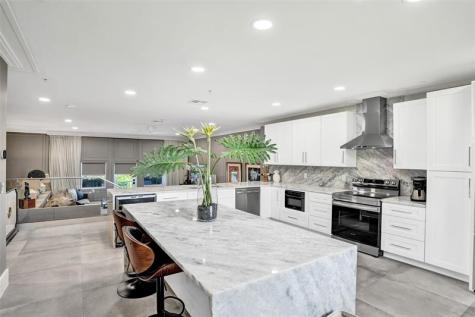 2706 NE 8th Avenue Wilton Manors FL 33334