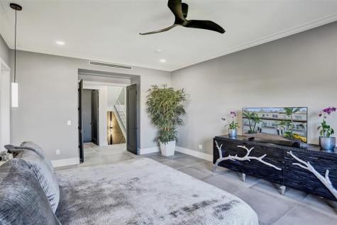 2706 NE 8th Avenue Wilton Manors FL 33334