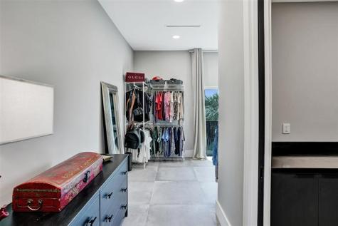 2706 NE 8th Avenue Wilton Manors FL 33334