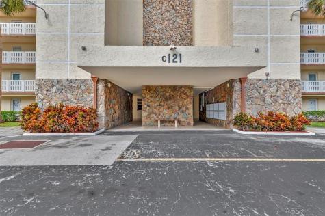 121 SE 3rd Avenue Dania Beach FL 33004