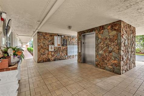 121 SE 3rd Avenue Dania Beach FL 33004