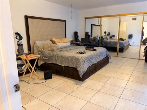8208 SW 23 North Lauderdale FL Fl