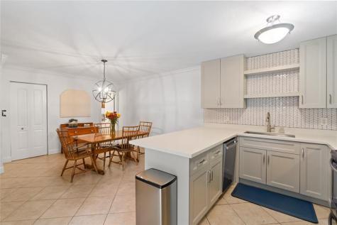 2061 SW 90th Avenue Davie FL 33324