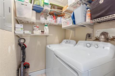 2061 SW 90th Avenue Davie FL 33324