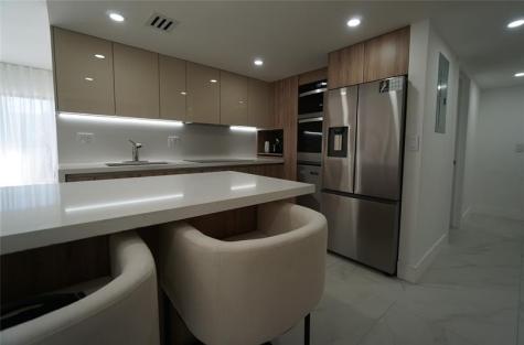 6941 Carlyle Avenue Miami Beach FL 33141