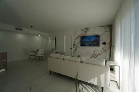 6941 Carlyle Avenue Miami Beach FL 33141