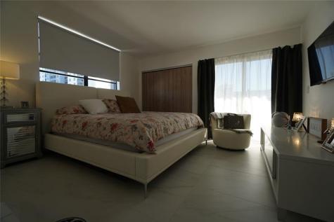 6941 Carlyle Avenue Miami Beach FL 33141