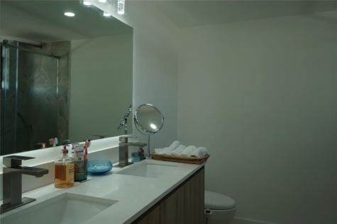 6941 Carlyle Avenue Miami Beach FL 33141