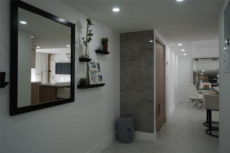 6941 Carlyle Avenue Miami Beach FL 33141