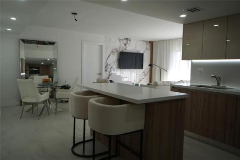 6941 Carlyle Avenue Miami Beach FL 33141