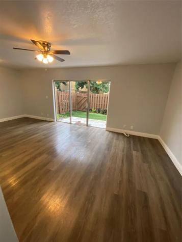 5668 Blueberry Lauderhill FL 33313