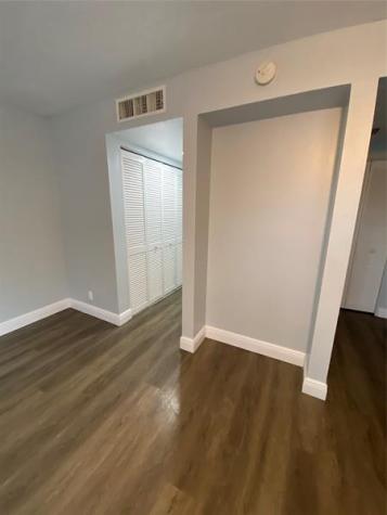 5668 Blueberry Lauderhill FL 33313