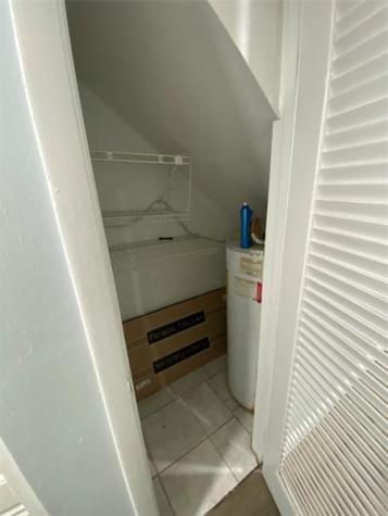 5668 Blueberry Lauderhill FL 33313