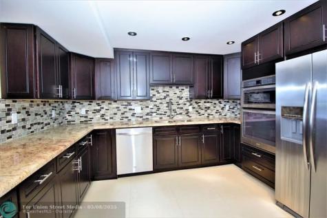 1360 S Ocean Boulevard Pompano Beach FL 33062