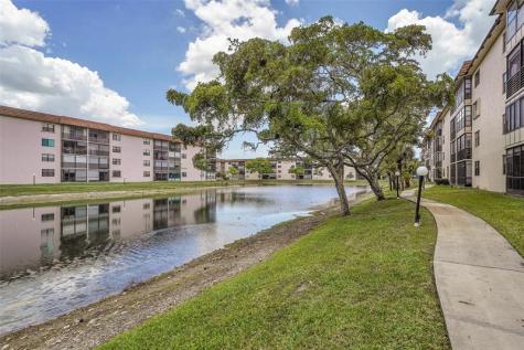4950 E Sabal Palm Boulevard Tamarac FL 33319