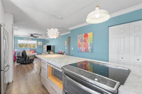 515 S Crescent Drive Hollywood FL 33021