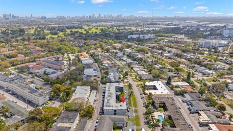 515 S Crescent Drive Hollywood FL 33021