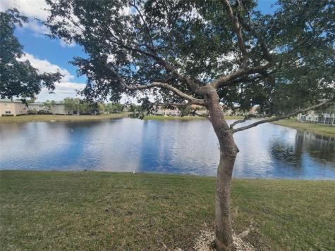 7751 Southampton Terrace Tamarac FL 33321