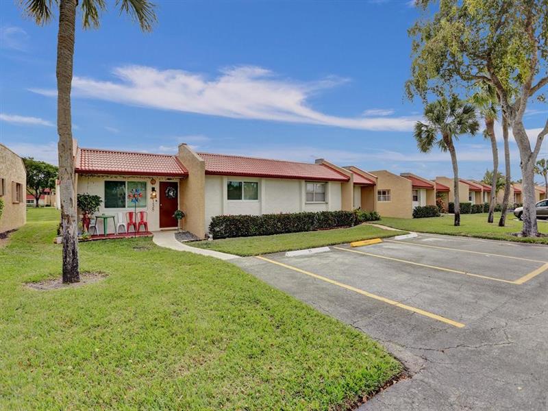 138 Lake Barbara Drive West Palm Beach FL 33411
