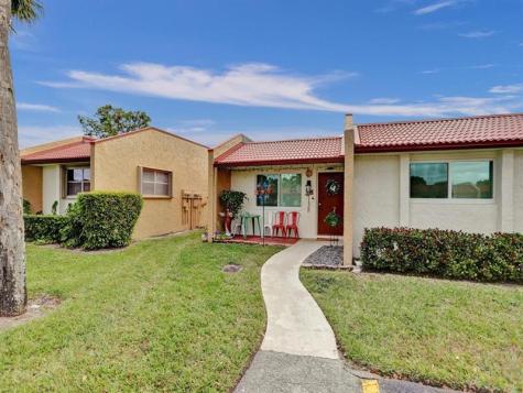 138 Lake Barbara Drive West Palm Beach FL 33411