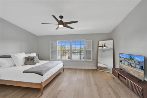 876 Jeffery Street Boca Raton FL 33487