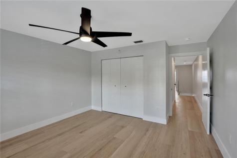 876 Jeffery Street Boca Raton FL 33487