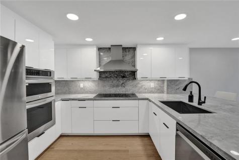 876 Jeffery Street Boca Raton FL 33487