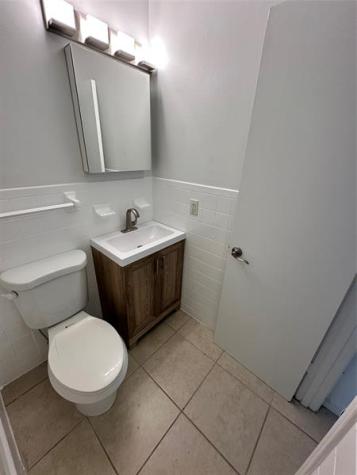 305 NE 16th Street Fort Lauderdale FL 33304