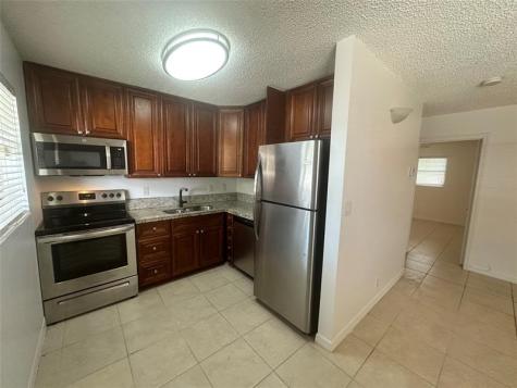 305 NE 16th Street Fort Lauderdale FL 33304