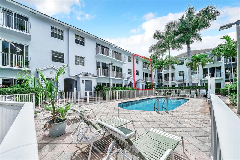 2725 NE 8 Avenue Wilton Manors FL 33334